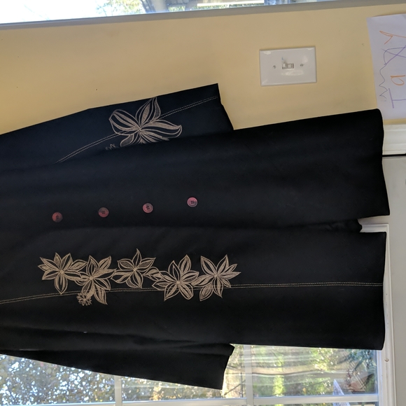 Poleci Winter Coat - Picture 2 of 4